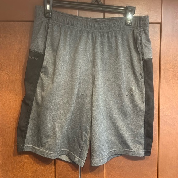 Climacool shorts with pockets - Picture 2 of 10